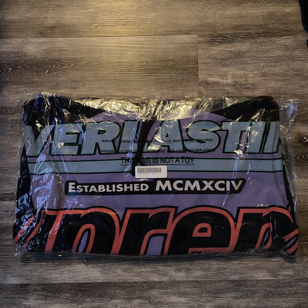 Supreme Everlasting hoodie NWOT